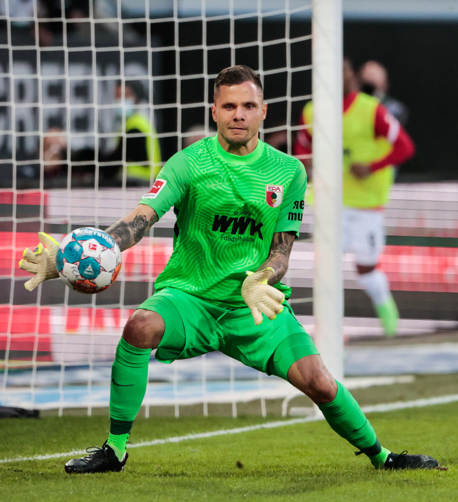 JIUYOU-包含斯图加特内部会议纪要流出——窗口期调整名单，德甲使命明确，高层口径保持一致的词条